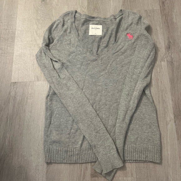 Closet Clearance!!!
Black friday Bundles ( abercombie and banana republic) - Picture 3 of 3